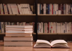 How To Choose an Interesting Book - Reader's Voices